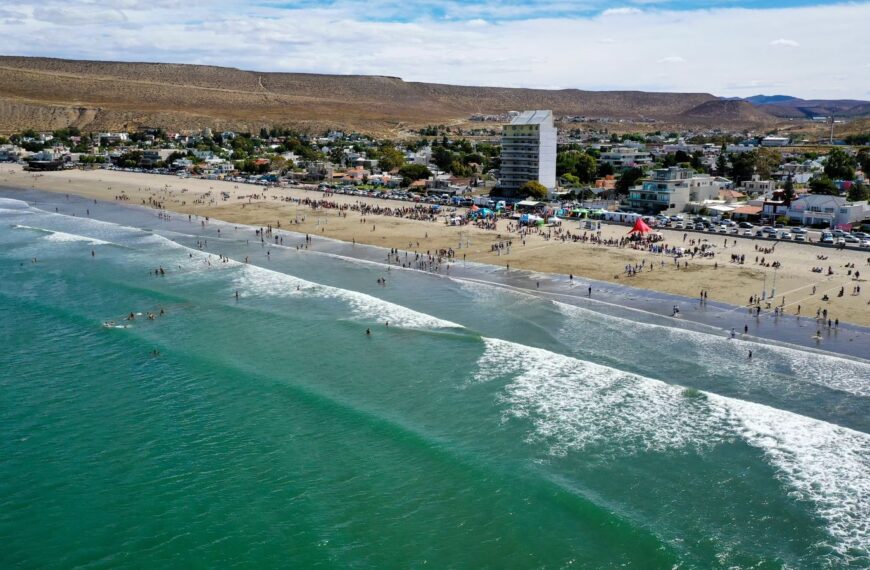 Rada Tilly:  Lanzan las actividades y eventos de diciembre a marzo, y su nueva marca de ciudad