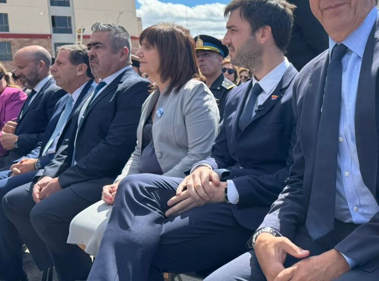 Bullrich: “Vamos a darle guerra total y absoluta al narcotráfico”