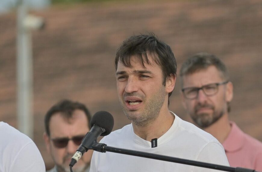 Balance del primer año de gestión: Ignacio Torres presentará los avances en Chubut