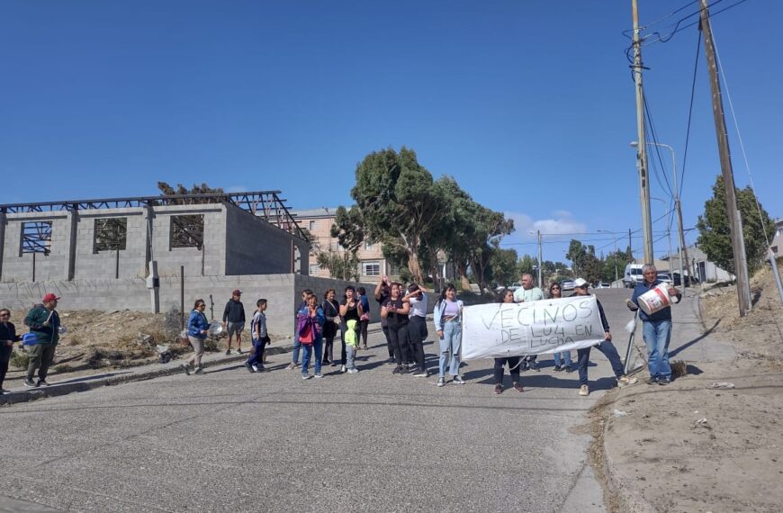 Familias evacuadas de Barrio LU4 organizan acto de visibilización y solidaridad