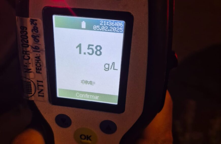 Chocó con un camión, estaba ebrio y sin seguro