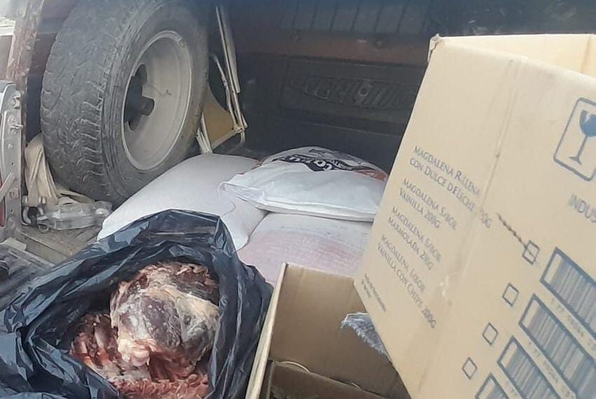 Circulaba con gallinas y carne de jabalí: lo interceptaron en un control