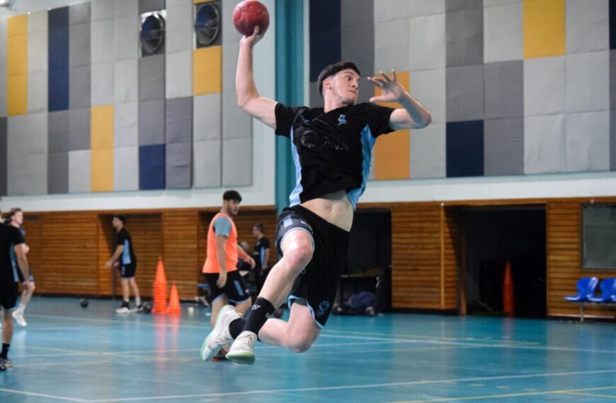 La Preselección Junior de handball se prepara para el Mundial en Comodoro