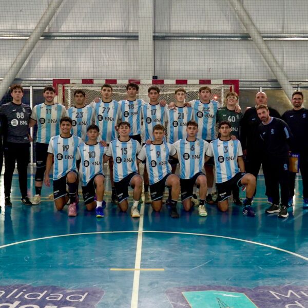 Preselección junior de handball de Argentina esta en Comodoro pensando en el Mundial de Polonia