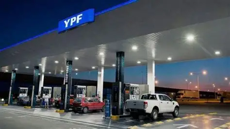 Suben los combustibles: primeras petroleras…