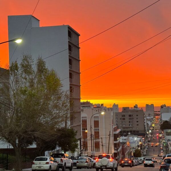 Lluvias y ráfagas intensas este martes