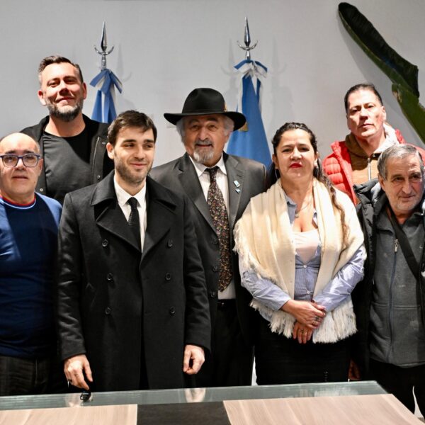 Municipio y Provincia ejecutarán la obra de la descarga al mar de la avenida Roca