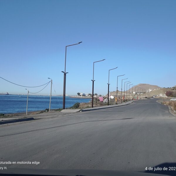 Jornada ventosa y algo nublada en Comodoro