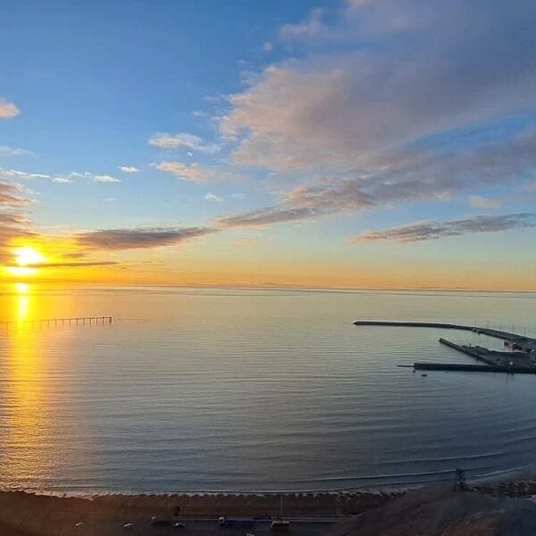 Lunes agradable con algo de viento