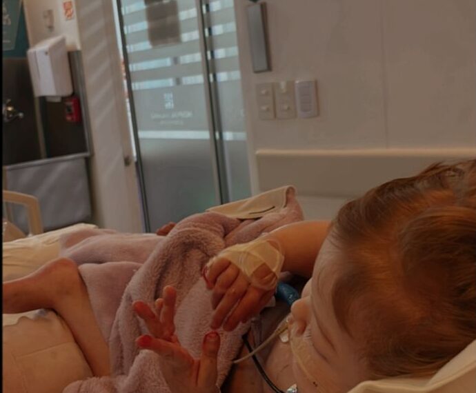 Eka, la comodorense de 3 años que espera un corazón, ahora necesita ayuda para su medicación