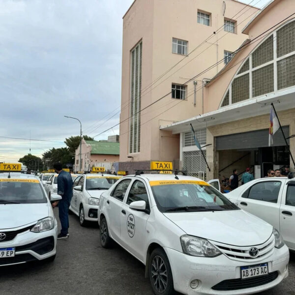 Taxistas celebran cambios en la ordenanza: “Después de más de 10 años logramos mejoras necesarias”