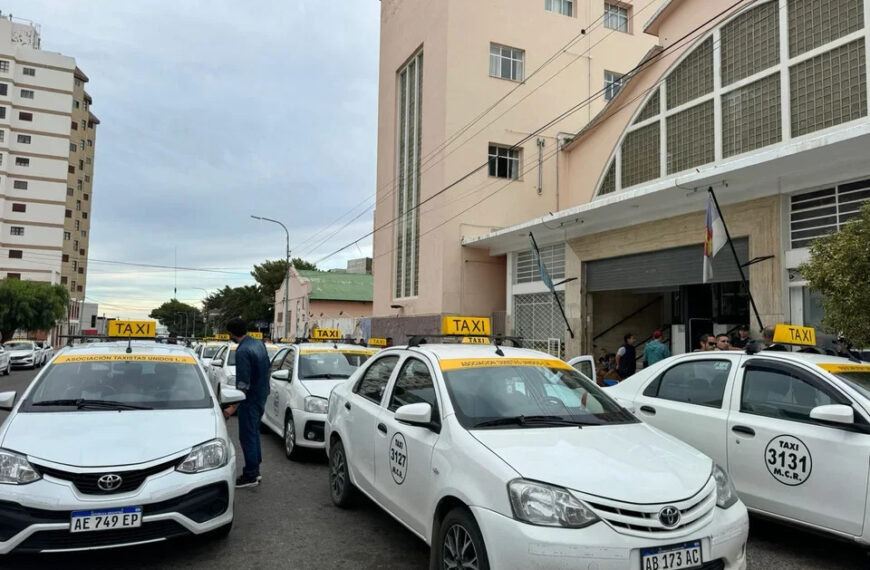 Taxistas celebran cambios en la ordenanza: “Después de más de 10 años logramos mejoras necesarias”