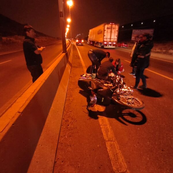 Motociclista se cayó en plena Ruta 3