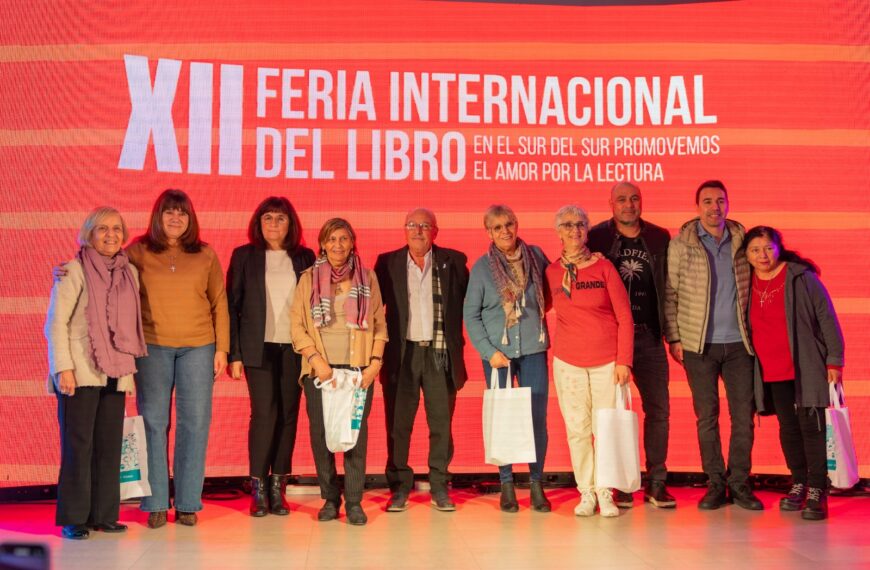 Con un emotivo acto, concluyó la Feria del Libro más importante del interior del país