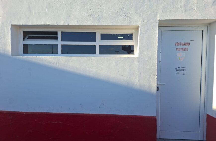 Disturbios tras un partido: dos detenidos por daños en Deportivo Roca