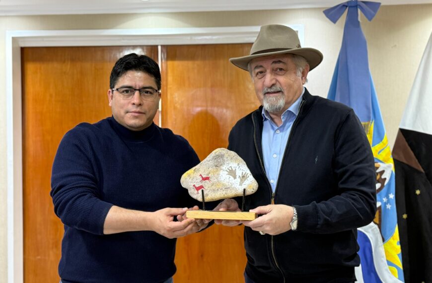 Othar y Claudio Vidal analizaron la situación de la región en materia productiva