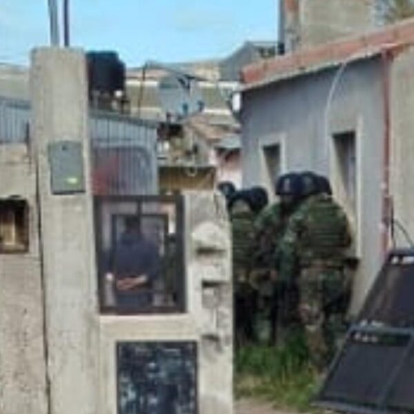 Intervención policial en Palazzo