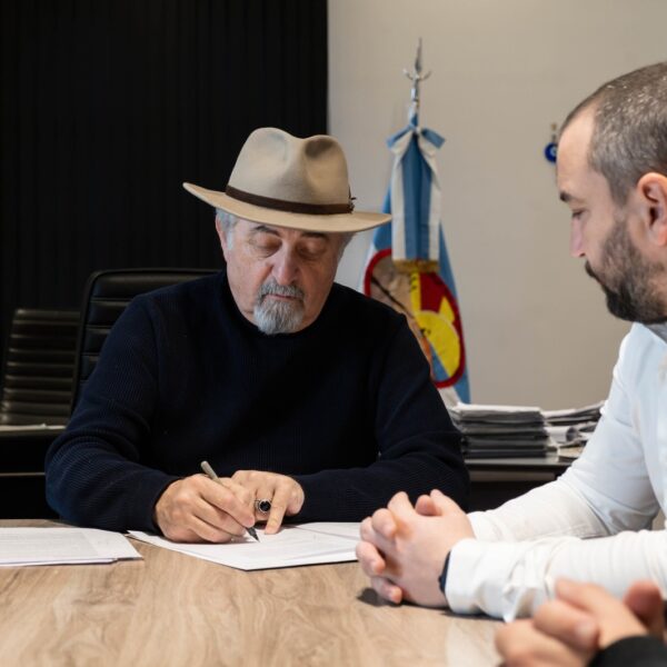 El Municipio financiará el 50 por ciento de la obra de descarga al mar
