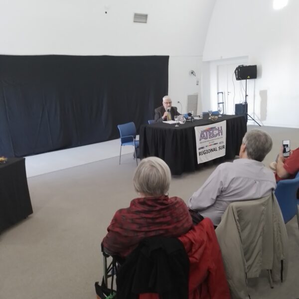 El juez laboral Paolo Kőnig cuestionó la eliminación de los fueros: “Es un tema inventado para esta elección”