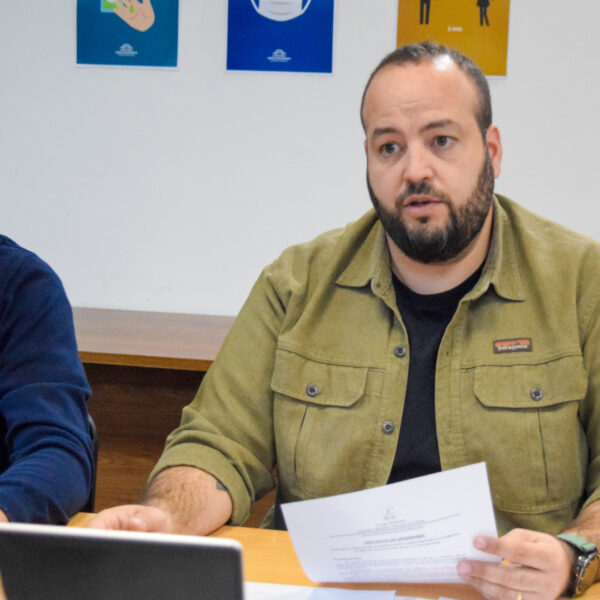 Avanza el proyecto para desarrollar excursiones náuticas y avistaje de ballenas en Comodoro