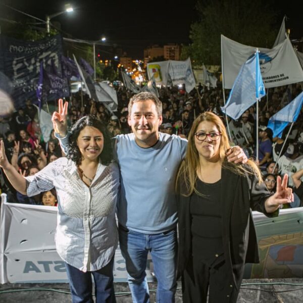 Luque cerró su campaña en Rawson y Trelew: “Nos propusimos el inmenso desafío de traer esperanzas”