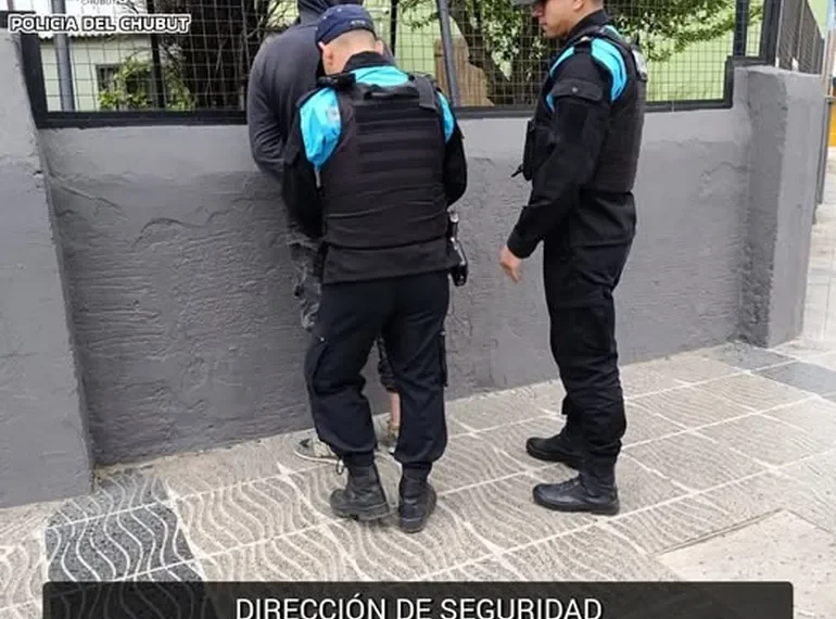 Robo en la costanera por…