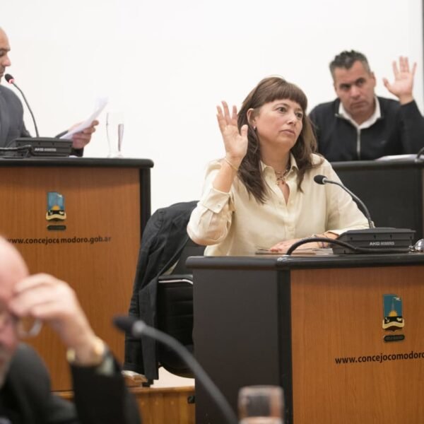 Maite Luque advirtió incertidumbre total sobre el transporte público: “Al 30 de noviembre no sabemos qué va a pasar”
