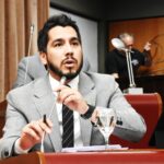 Coliñir apuntó contra la gestión…