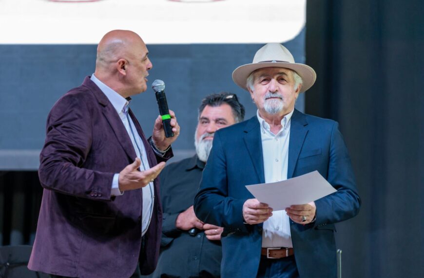 Con un gran marco, Comodoro celebró la Fiesta Nacional de las Iglesias Evangélicas