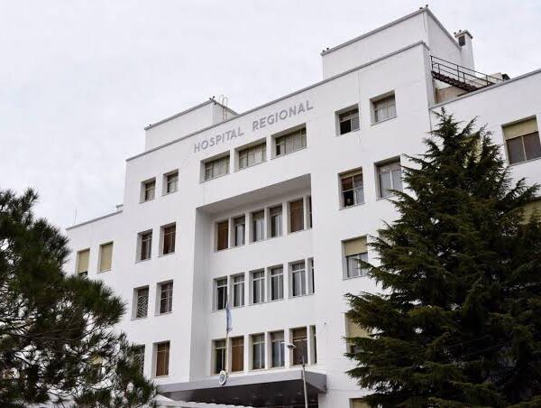 Investigan el ataque a un menor en Comodoro: fue herido con un corte abdominal y permanece en observación