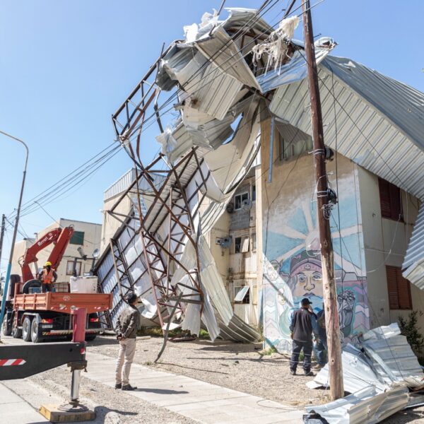 Se intensifican las tareas tras el intenso temporal de viento