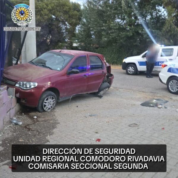 Chocaron una vivienda y tenían alcoholemia positiva: luego se confirmó que el vehículo había sido robado