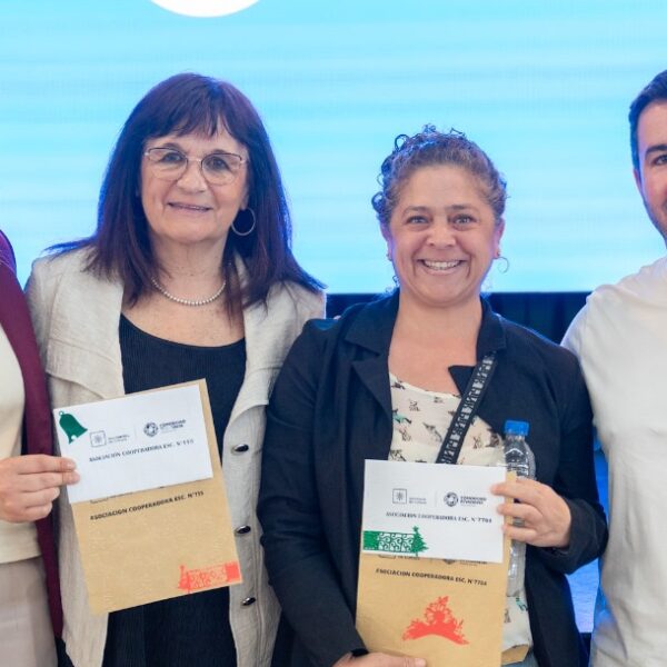 Durante el 2025 el FAEM entregó más de 1.300 millones pesos a 171 instituciones educativas y culturales de la ciudad