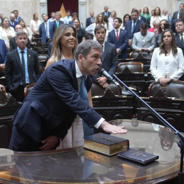 Luque juró como Diputado Nacional