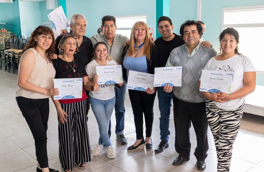 Culminó el Taller de Radio y Locución para Adultos Mayores