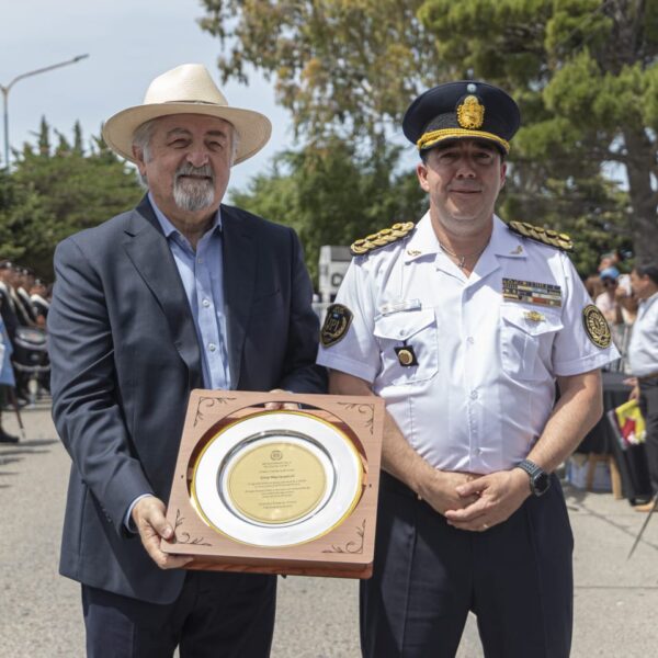 Othar acompañó el 68° Aniversario de la Policía del Chubut