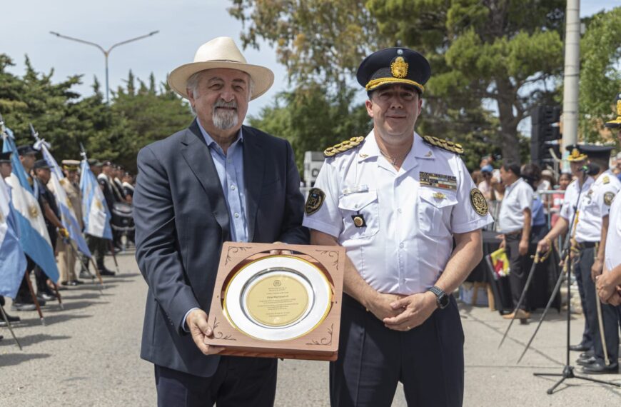 Othar acompañó el 68° Aniversario de la Policía del Chubut