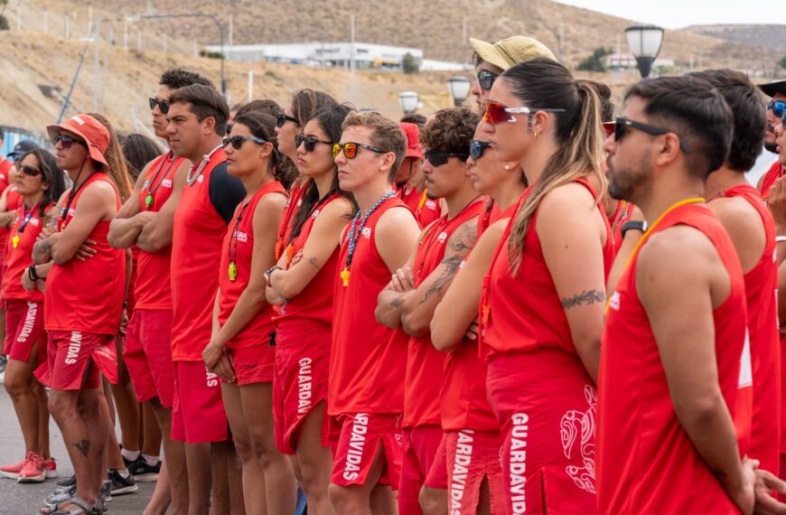 El intendente inauguró oficialmente la temporada del Servicio de Guardavidas en la ciudad