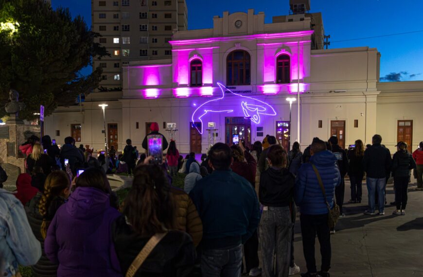 El Museo Ferroportuario se ilumina en el marco de las fiestas navideñas