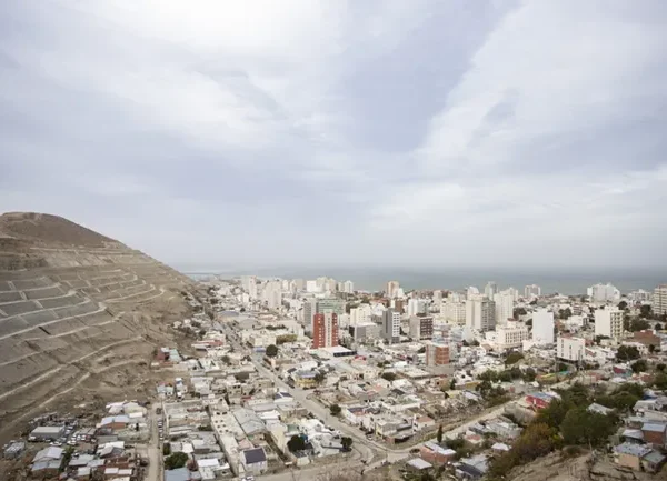 Lunes con calor y viento