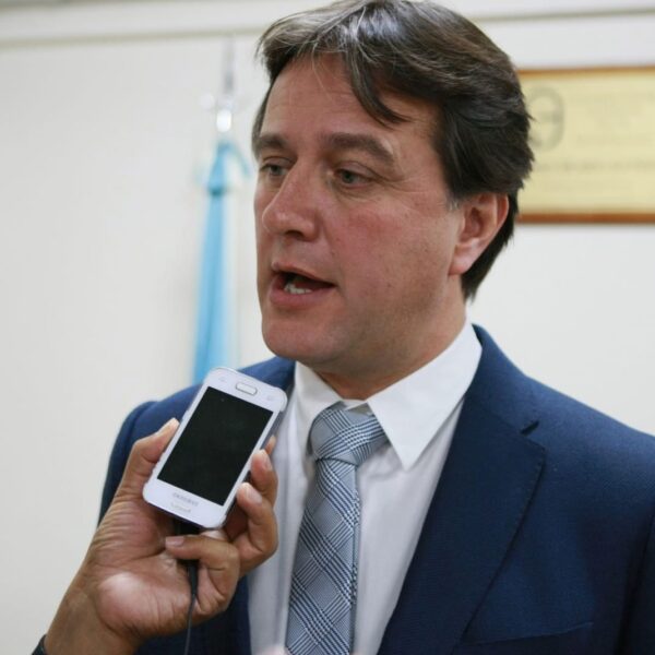 Luis Juncos advirtió sobre la gravedad de los incendios en la Cordillera y pidió extremar la responsabilidad social