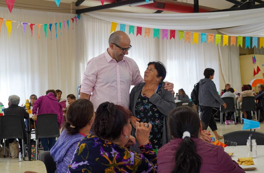 Comenzó la Colonia de Verano 2026 para Adultos Mayores en Comodoro Rivadavia