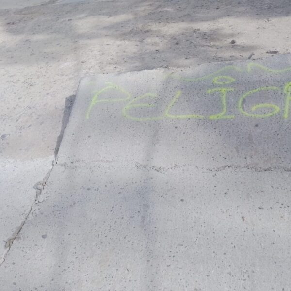 Avanza el trabajo conjunto por el desmoronamiento del Cerro Hermite en el barrio Sismográfica