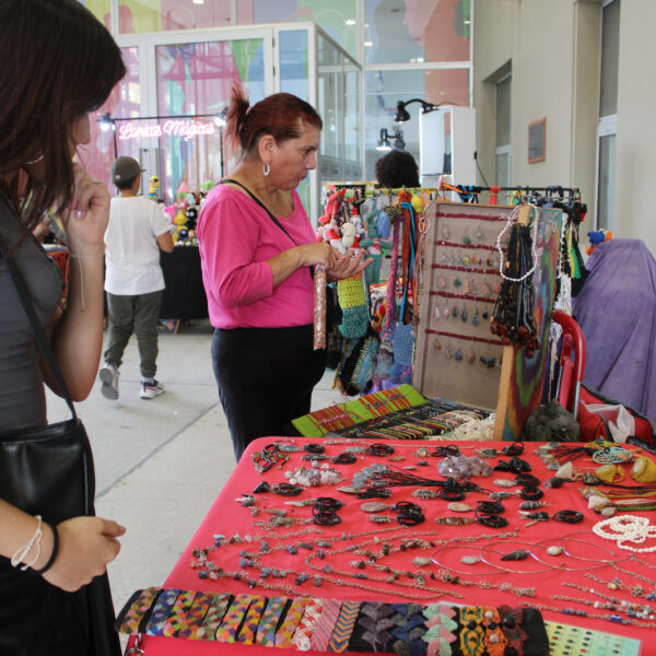 Artesanos, diseñadores, plazas culturales y jornadas recreativas al aire libre para toda la familia