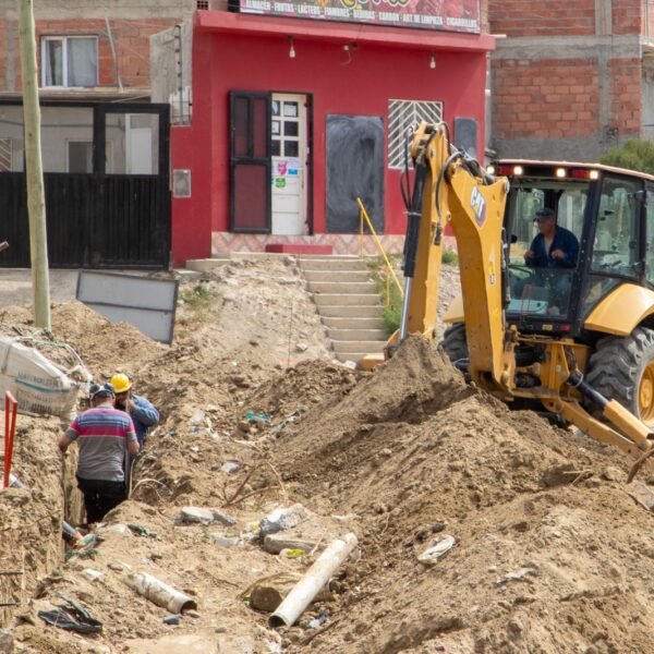 Avanza a buen ritmo la obra de gas en barrio Abel Amaya