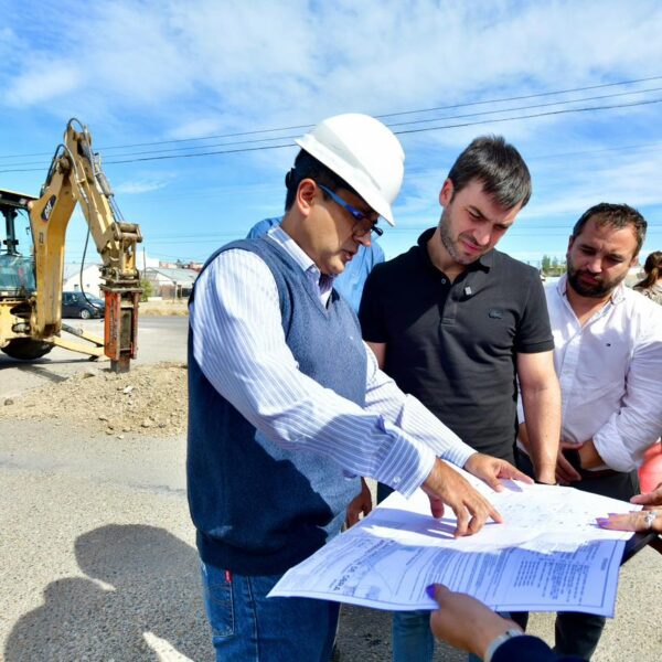 Cerro Hermitte: Provincia reasigna $300 millones para un estudio de ingeniería que permita estabilizar el barrio Médanos