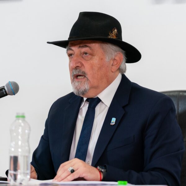 Othar inauguró el período de sesiones con un llamado a la unidad y al desarrollo industrial de Comodoro