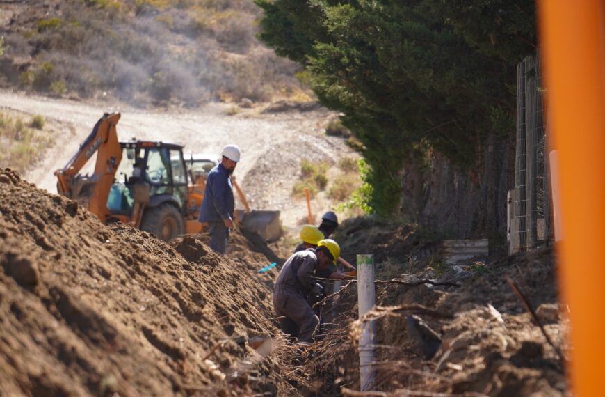 Con un 70% de avance continúa la obra de gas en el barrio Malvinas Argentinas