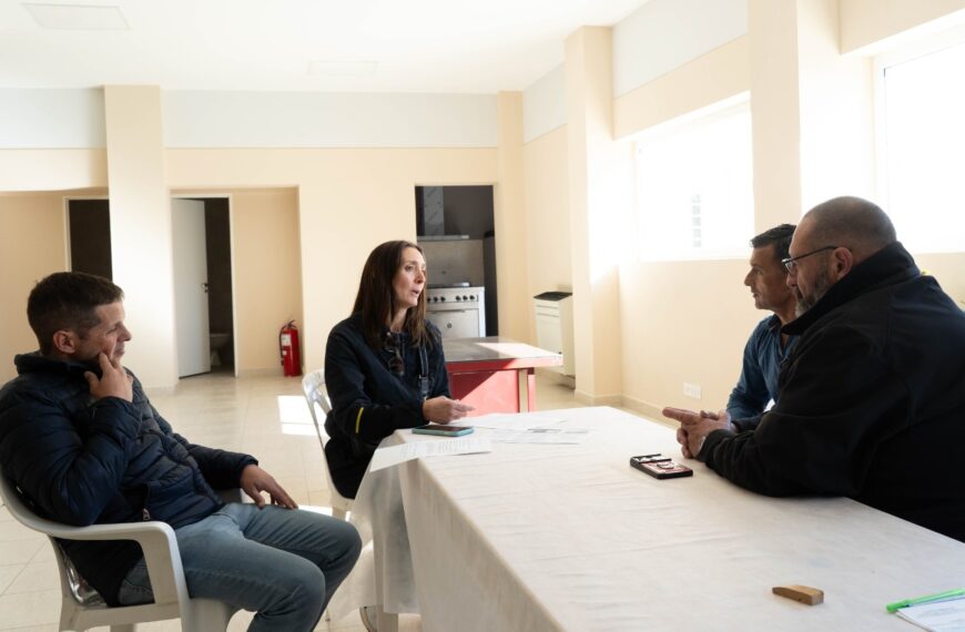 El Municipio fortalece el trabajo conjunto con el barrio Saavedra para mejorar infraestructura y servicios