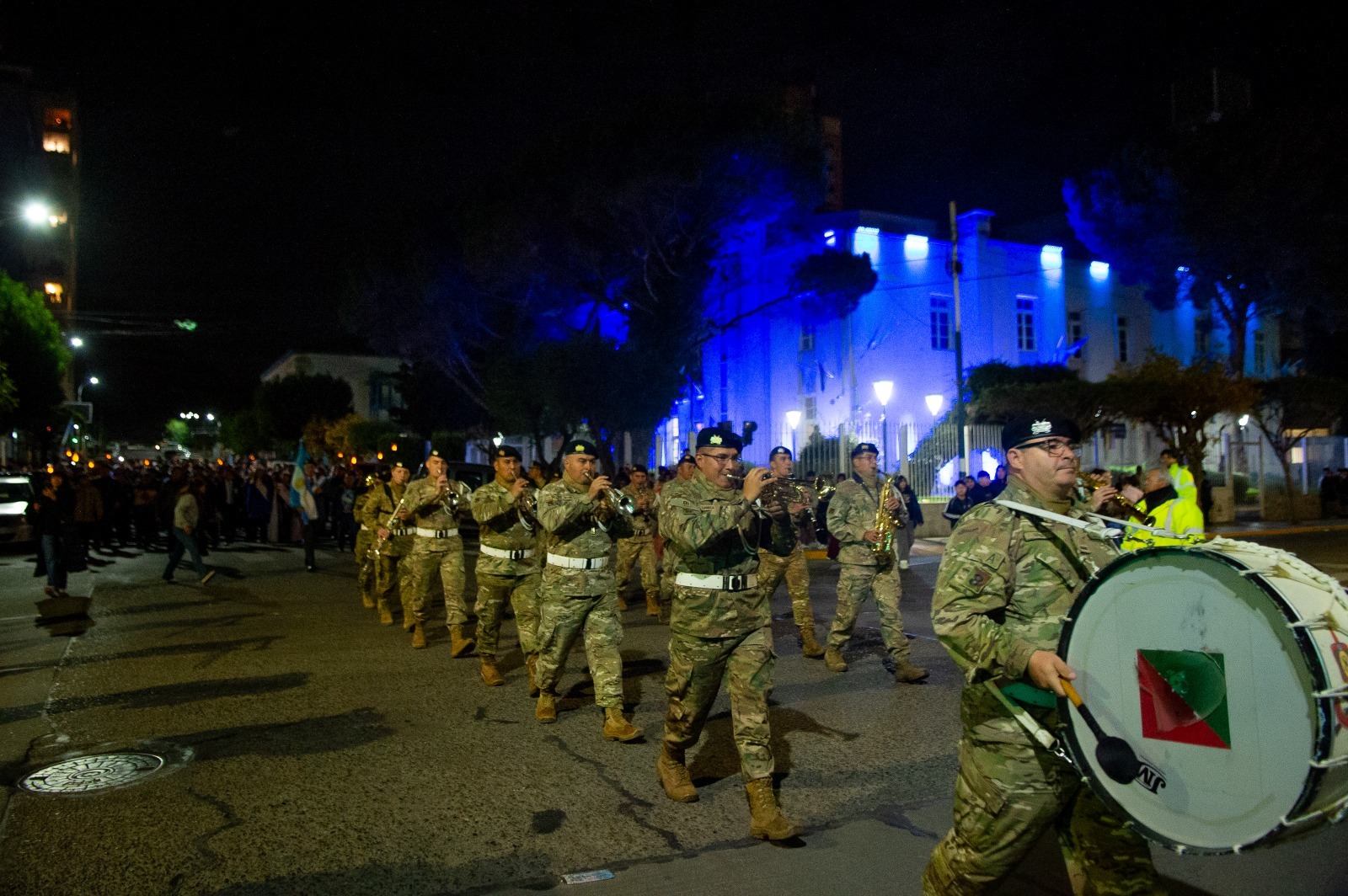 Comodoro vivió una emotiva noche a 44 años de la Gesta de Malvinas